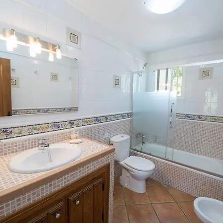 Tinajas Luxury * Nerja