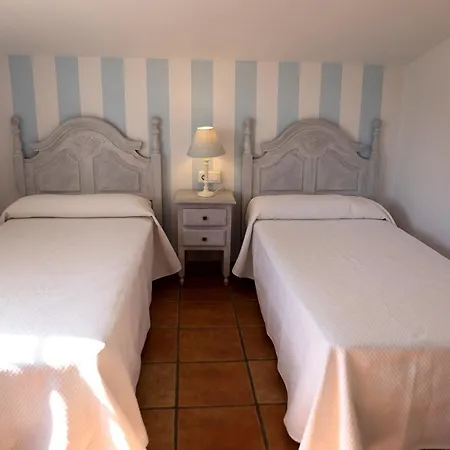 Tinajas Luxury נרחה