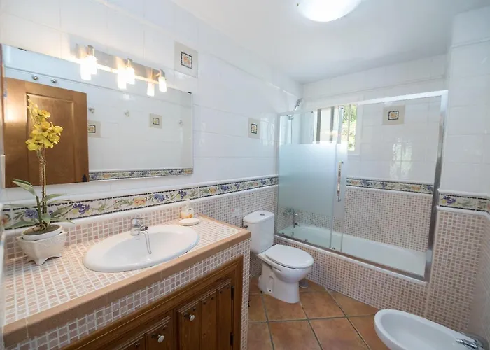 Tinajas Luxury * Nerja