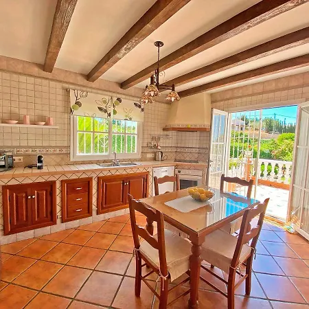Tinajas Luxury